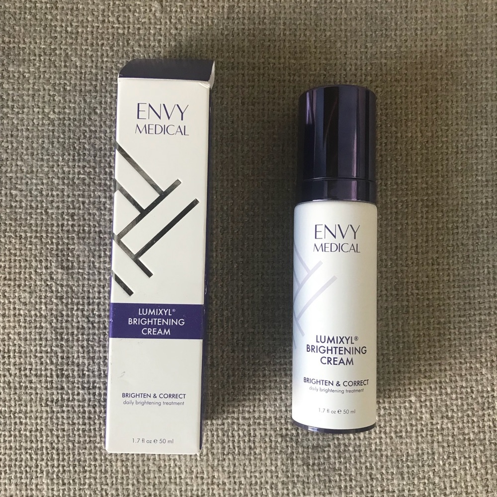 BRAND NEW Envy Medical Lumixyl Brightening Cream